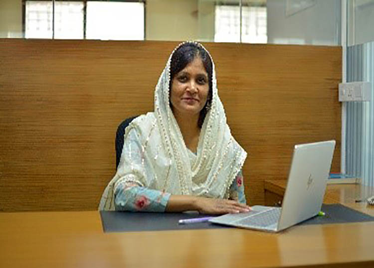 Dr. Lubna Yasmin